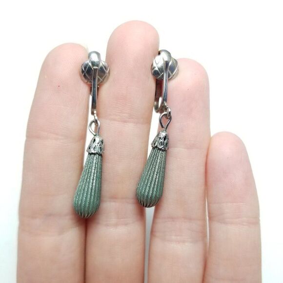 Vintage Small Drops Clip On Earrings, Dangle, Silver Tone Metal, Estate - Picture 4 of 5